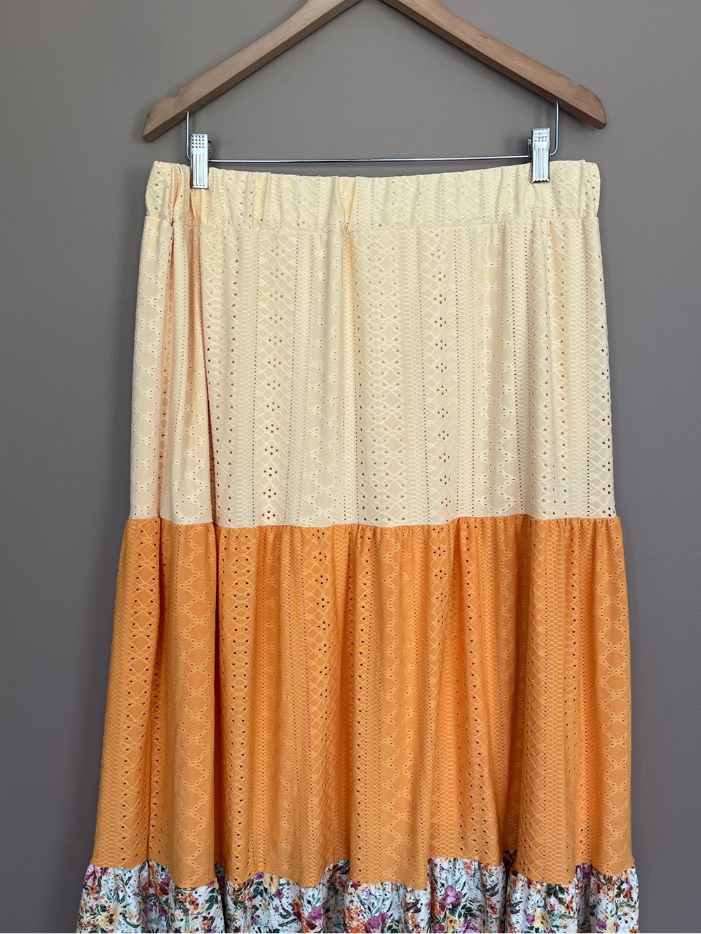 {LulaRoe} Poppy Tiered Maxi Skirt with Floral Print & Eyelet Fabric - Womens XL - Picture 2 of 8